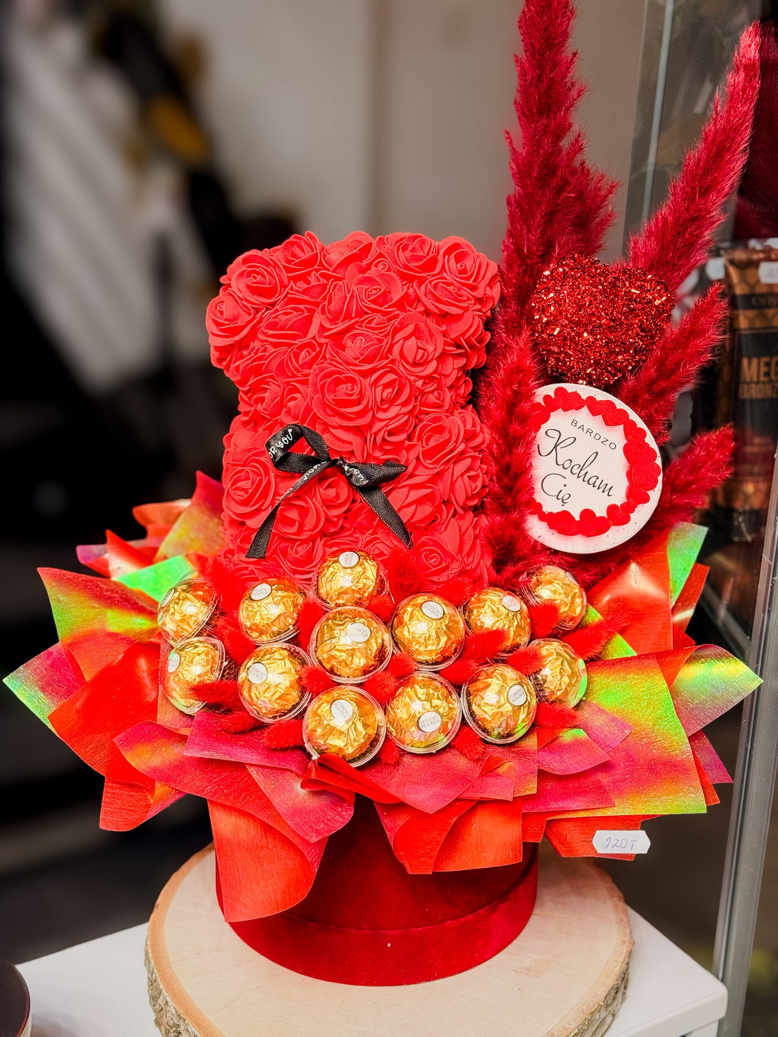 Ferrero & Red Teddy M